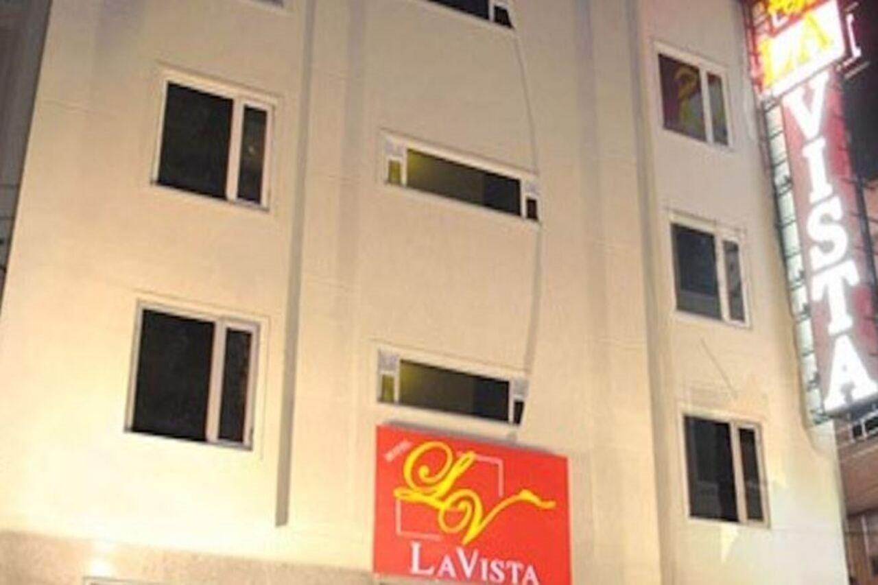 Hotel La Vista Delhi Ngoại thất bức ảnh