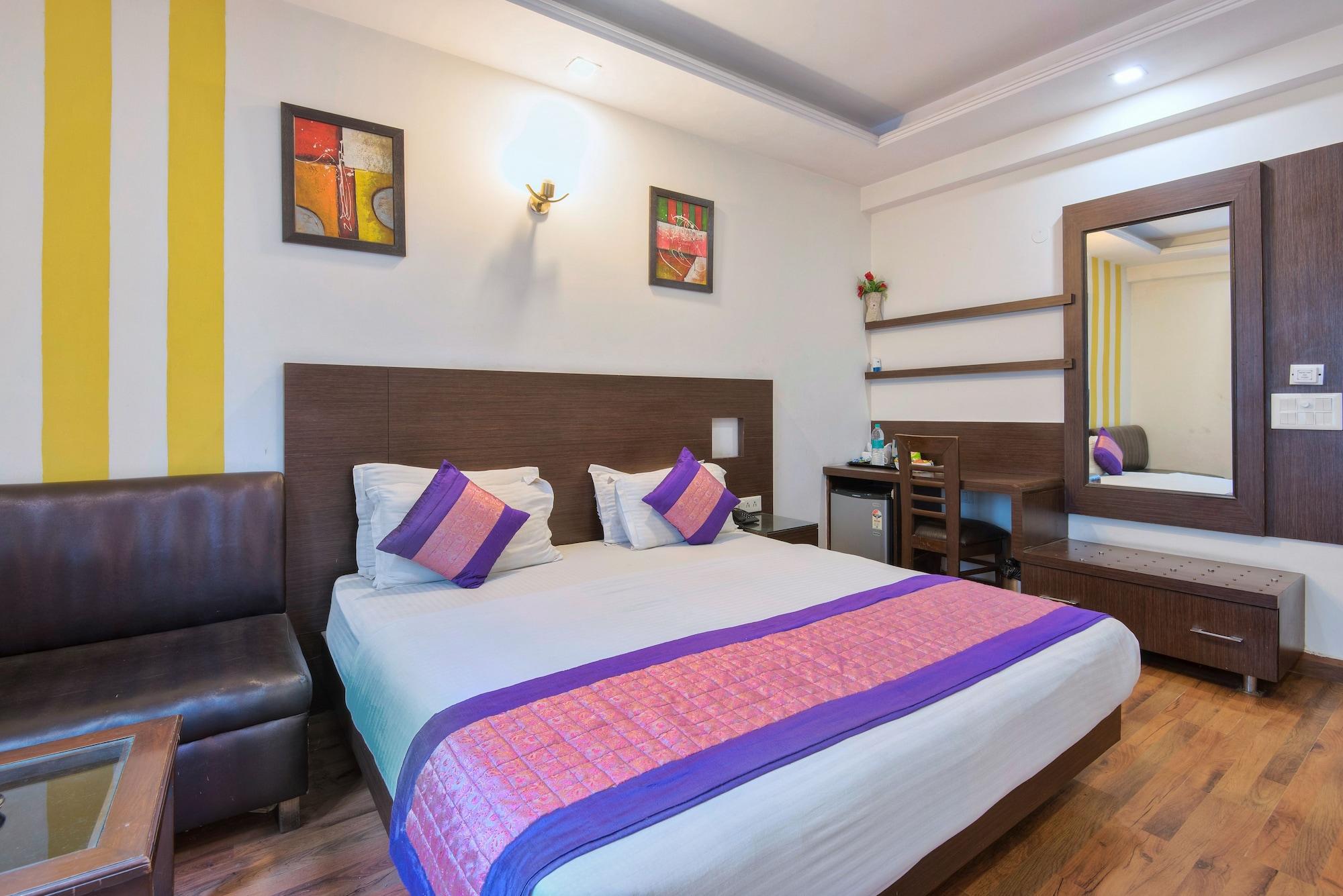 Hotel La Vista Delhi Ngoại thất bức ảnh